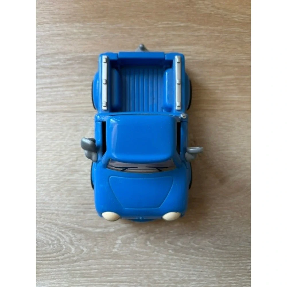Chevron Cars Pete‎ Pick-Up No 7 Blue Toy Truck Collectible Techron Vintage Style